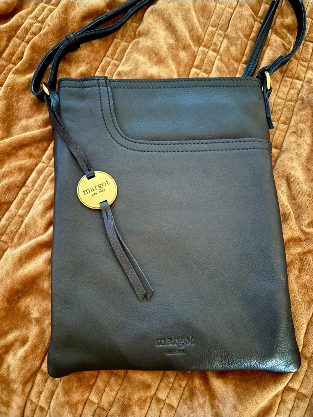 NWT Margot New York Genuine Black Leather Crossbody Hobo Bag Purse Zipper